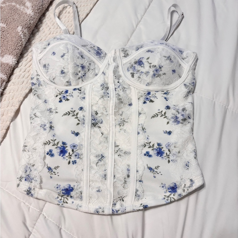 Madden Girl White and Blue Floral Camisole